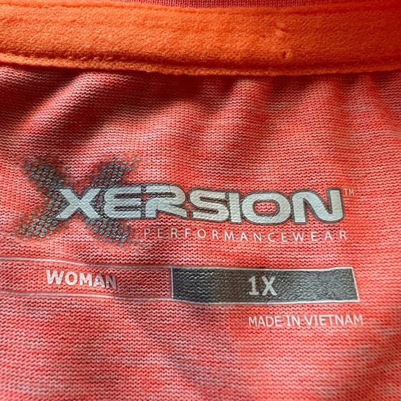 Xersion Performance VNeck T shirts - Picture 2 of 2